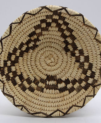 Coiled Tray with Three Lobed Design in Checkerboard Martynia, Baskets by  Tohono O'Odham