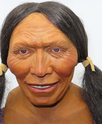 #4 Hand-Carved Wooden Indian Head, Sculpture by Cecil Wakefield